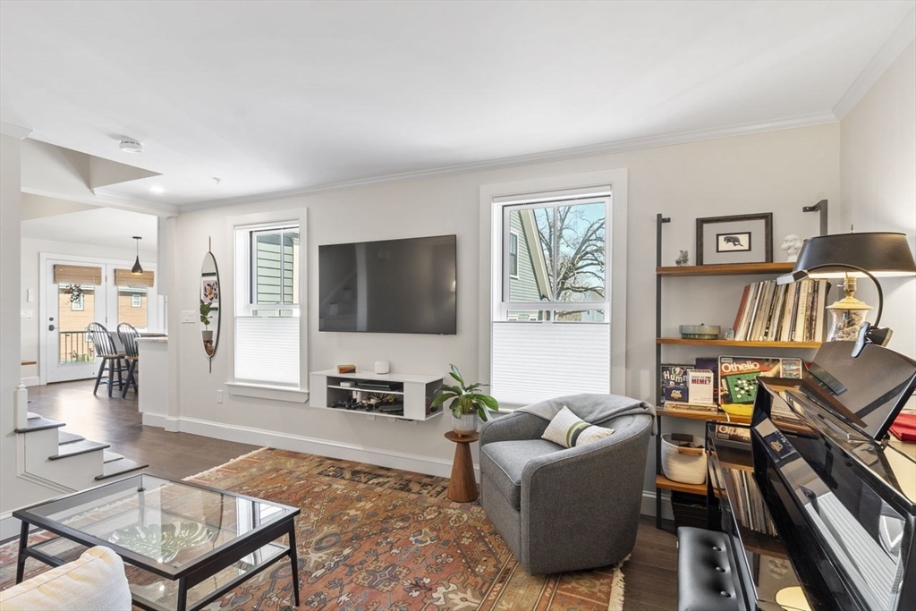 2 bed, 1 bath apartment for rent at 6 Center Unit B, Amesbury — photo 23 of 35