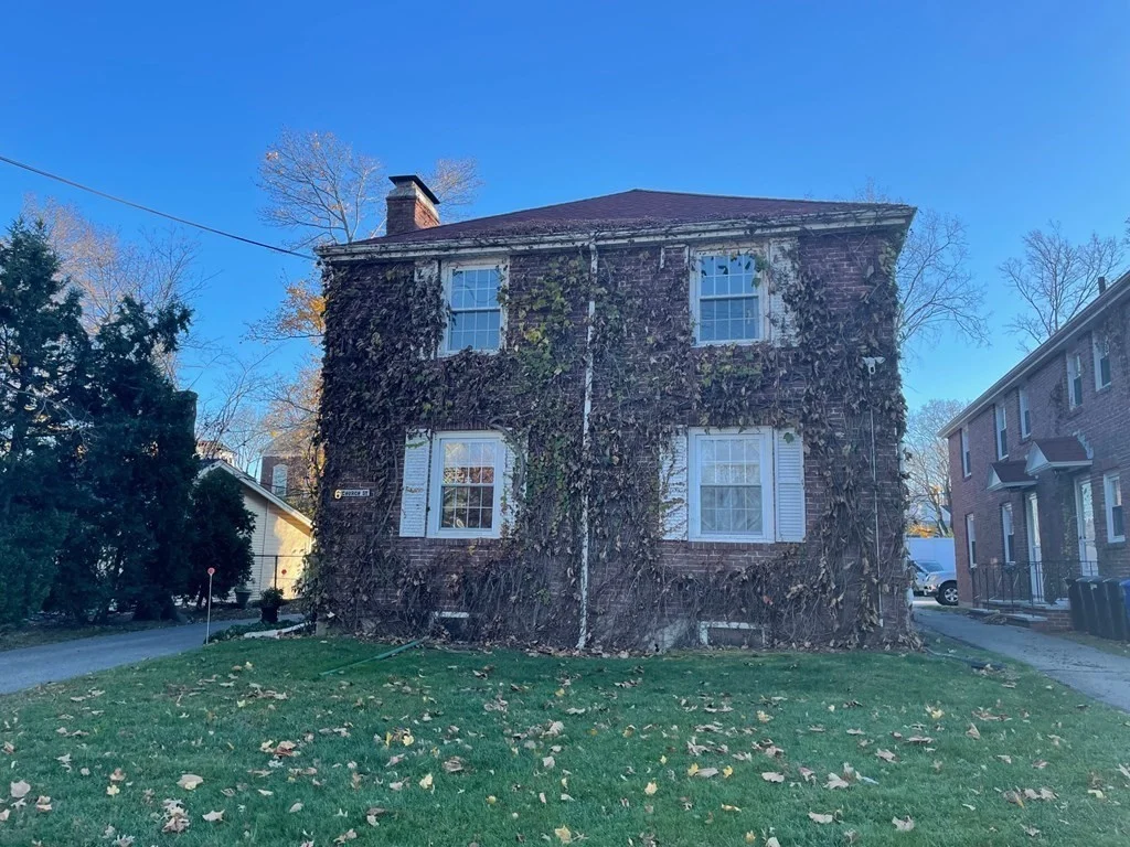 1 bed, 1 bath apartment for rent at 6 Church St Unit 4, Wakefield