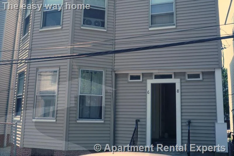 2 bed, 1 bath apartment for rent at 6 Clary St Unit 1, Inman Square — photo 8 of 9