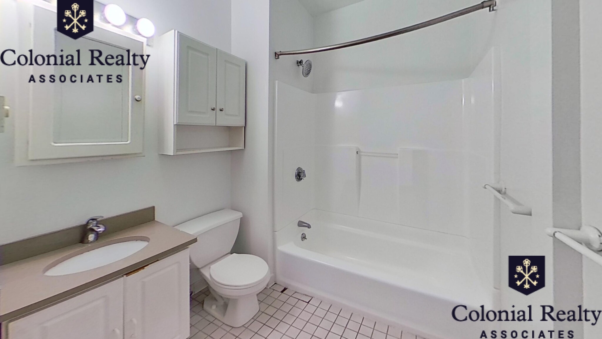 3 bed, 1 bath apartment for rent at 6 Cleveland Pl Unit 10, North End — photo 2 of 40