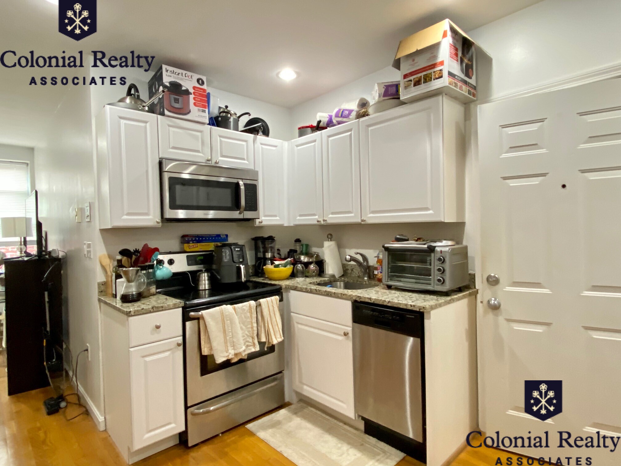 3 bed, 1 bath apartment for rent at 6 Cleveland Pl Unit 12, North End — photo 29 of 33