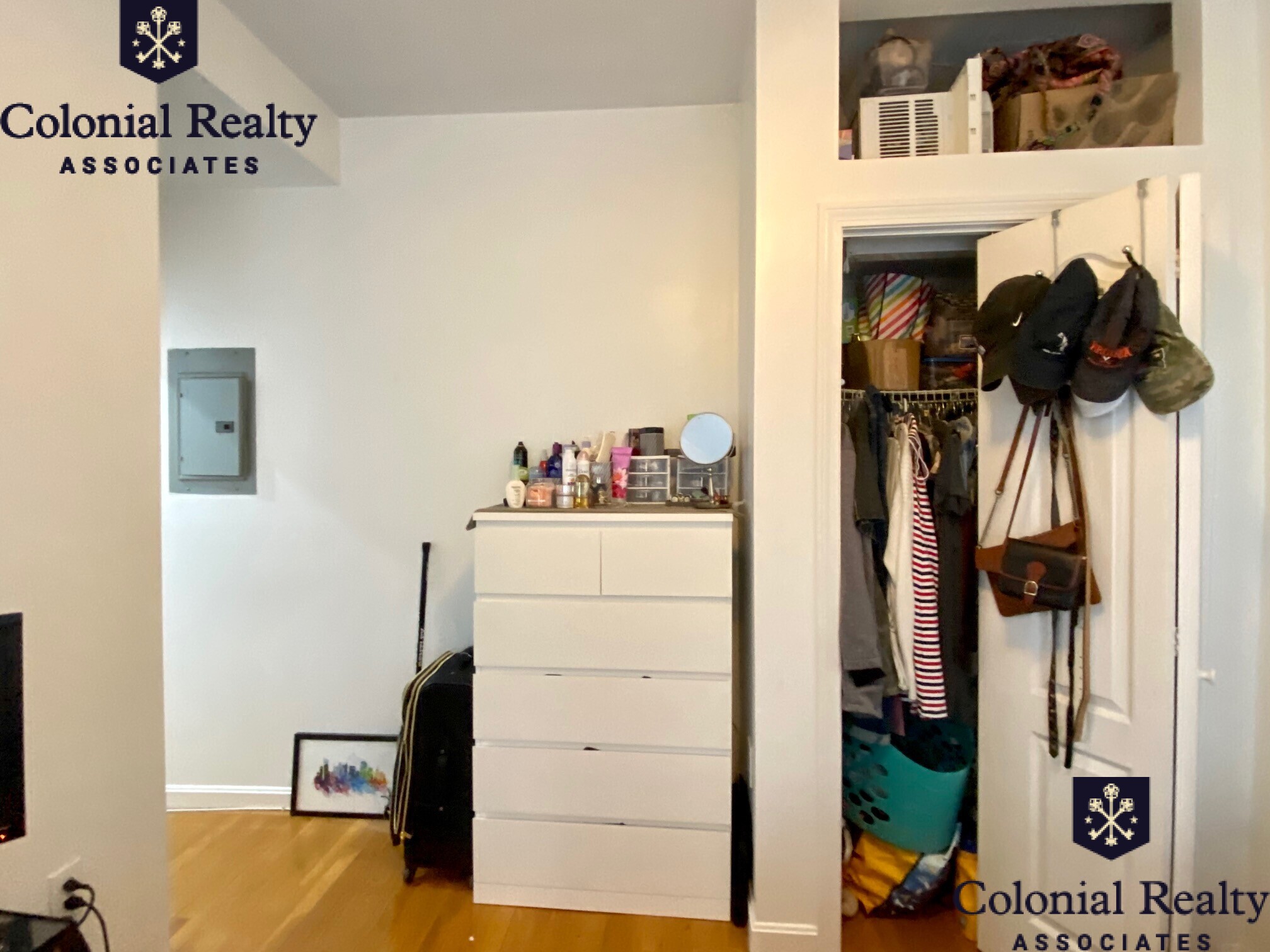 3 bed, 1 bath apartment for rent at 6 Cleveland Pl Unit 12, North End — photo 25 of 33