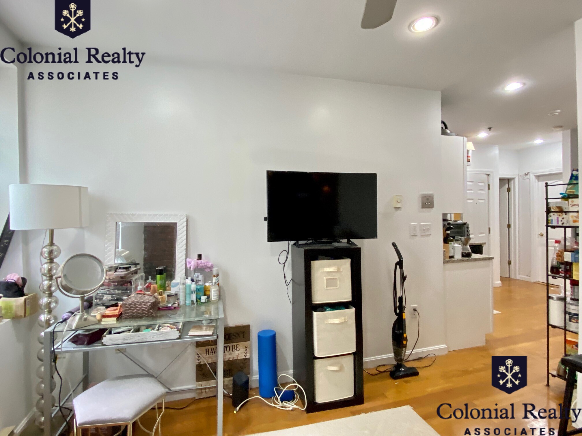 3 bed, 1 bath apartment for rent at 6 Cleveland Pl Unit 12, North End — photo 8 of 33