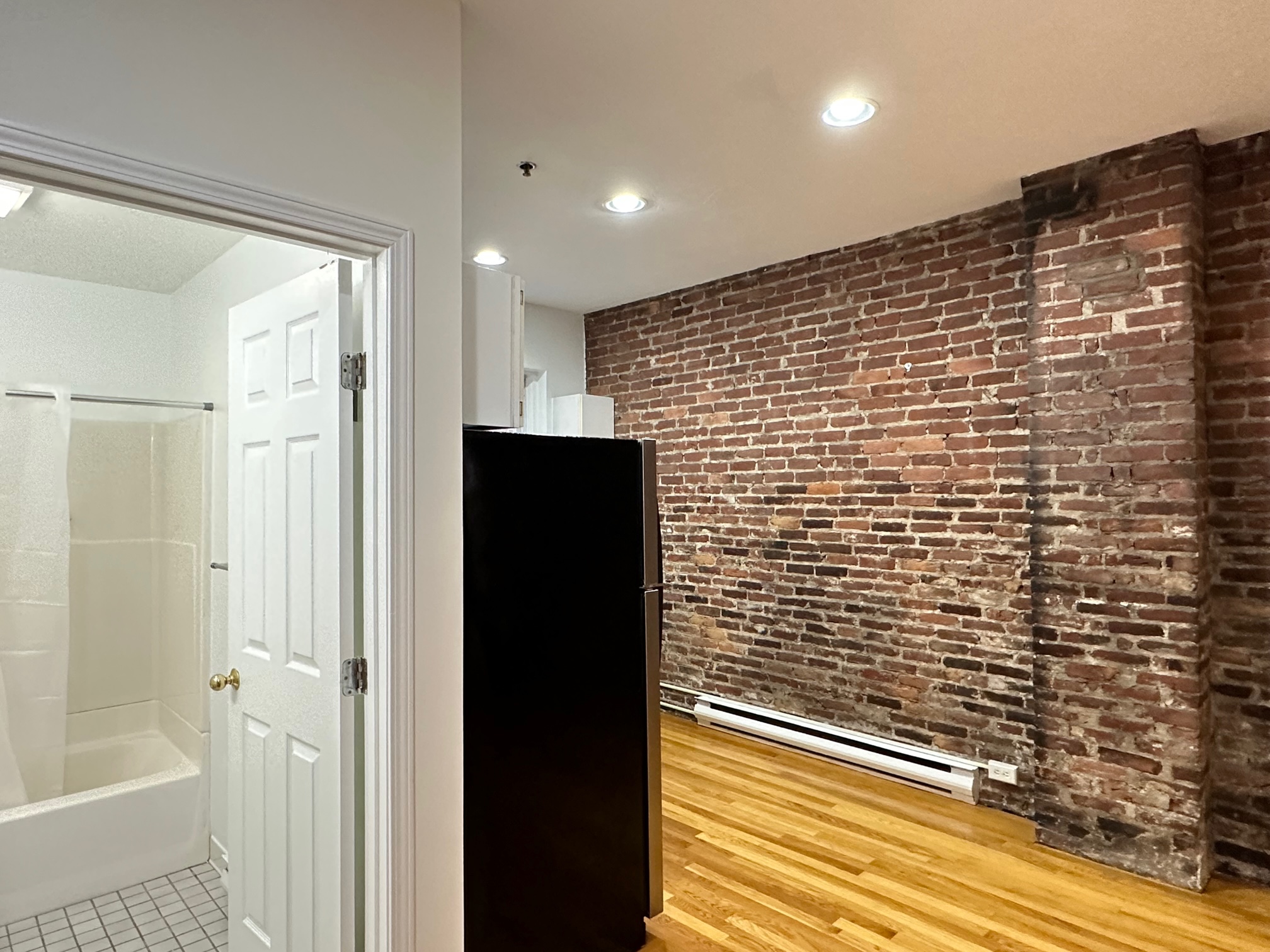 1 bed, 1 bath apartment for rent at 6 Cleveland Pl Unit 13L, North End — photo 18 of 26