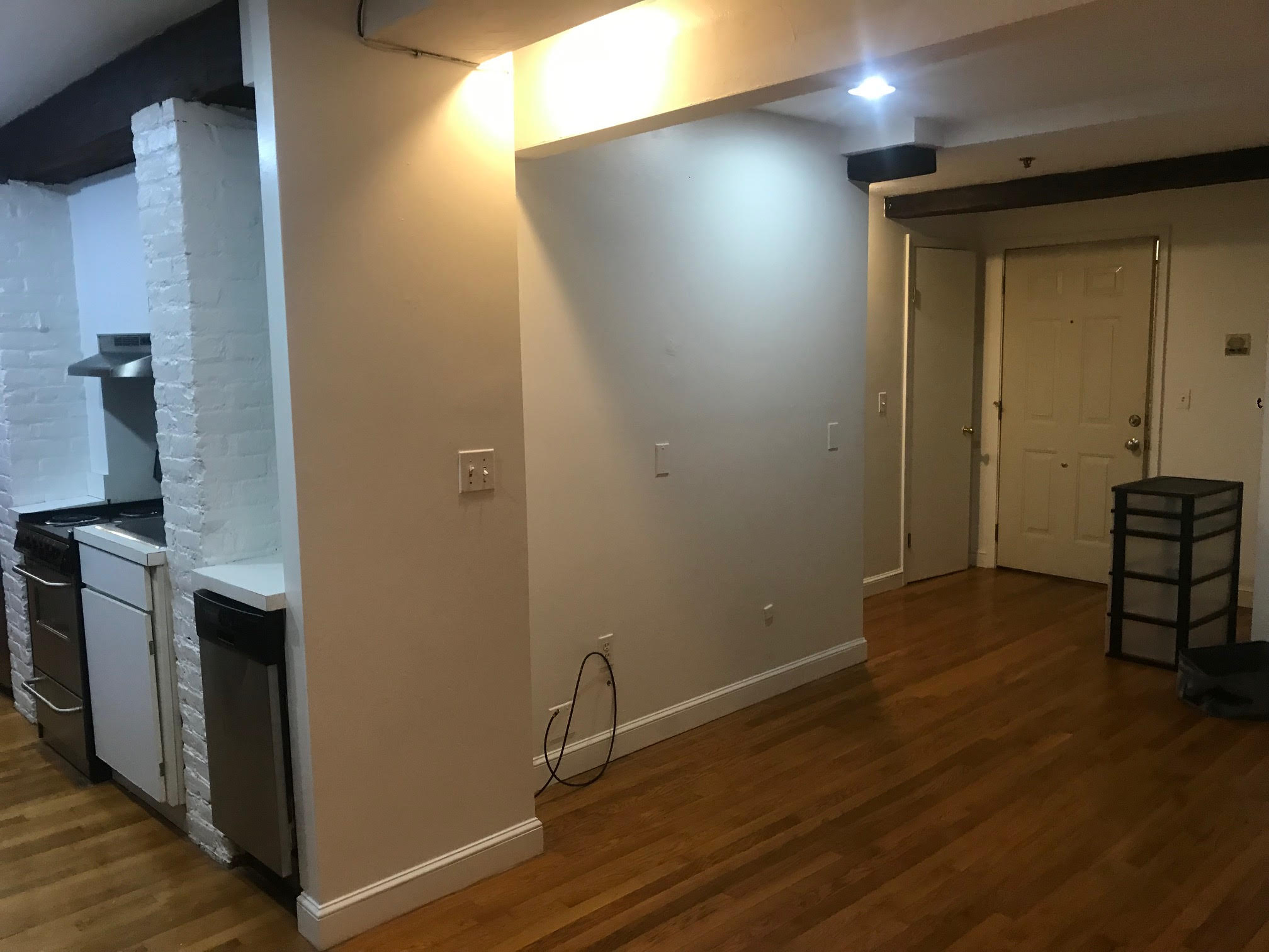 2 bed, 1 bath apartment for rent at 6 Cleveland Pl Unit 2, North End — photo 16 of 23