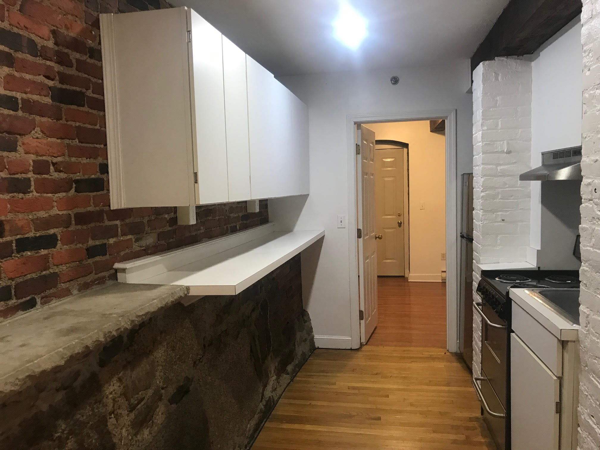 2 bed, 1 bath apartment for rent at 6 Cleveland Pl Unit 2, North End — photo 12 of 23