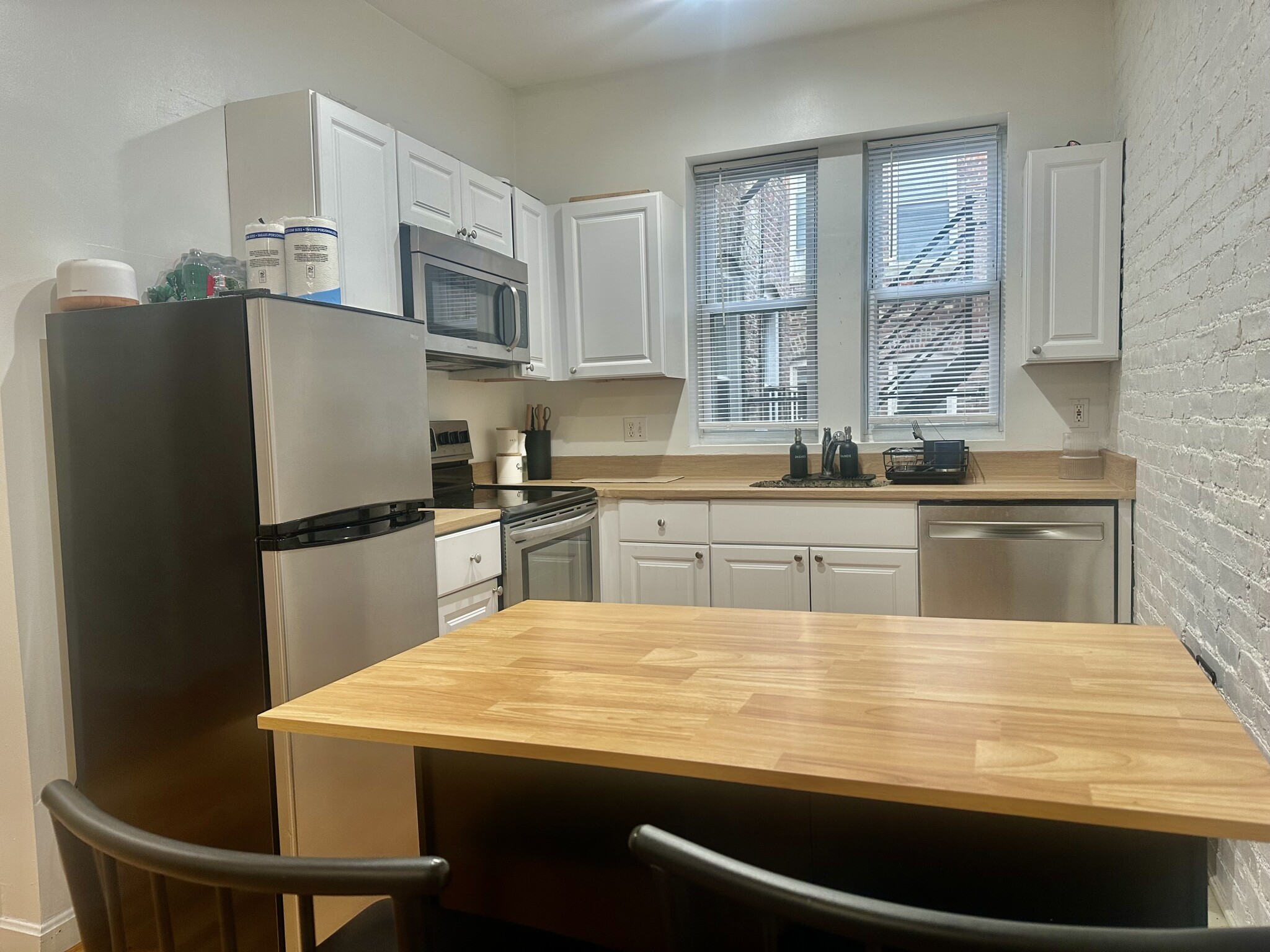 1 bed, 1 bath apartment for rent at 6 Cleveland Pl Unit 7R, North End — photo 6 of 11