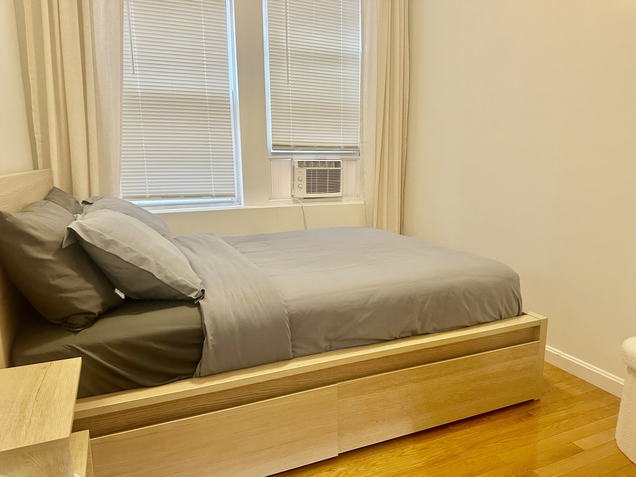 1 bed, 1 bath apartment for rent at 6 Cleveland Pl Unit 7R, North End — photo 3 of 11