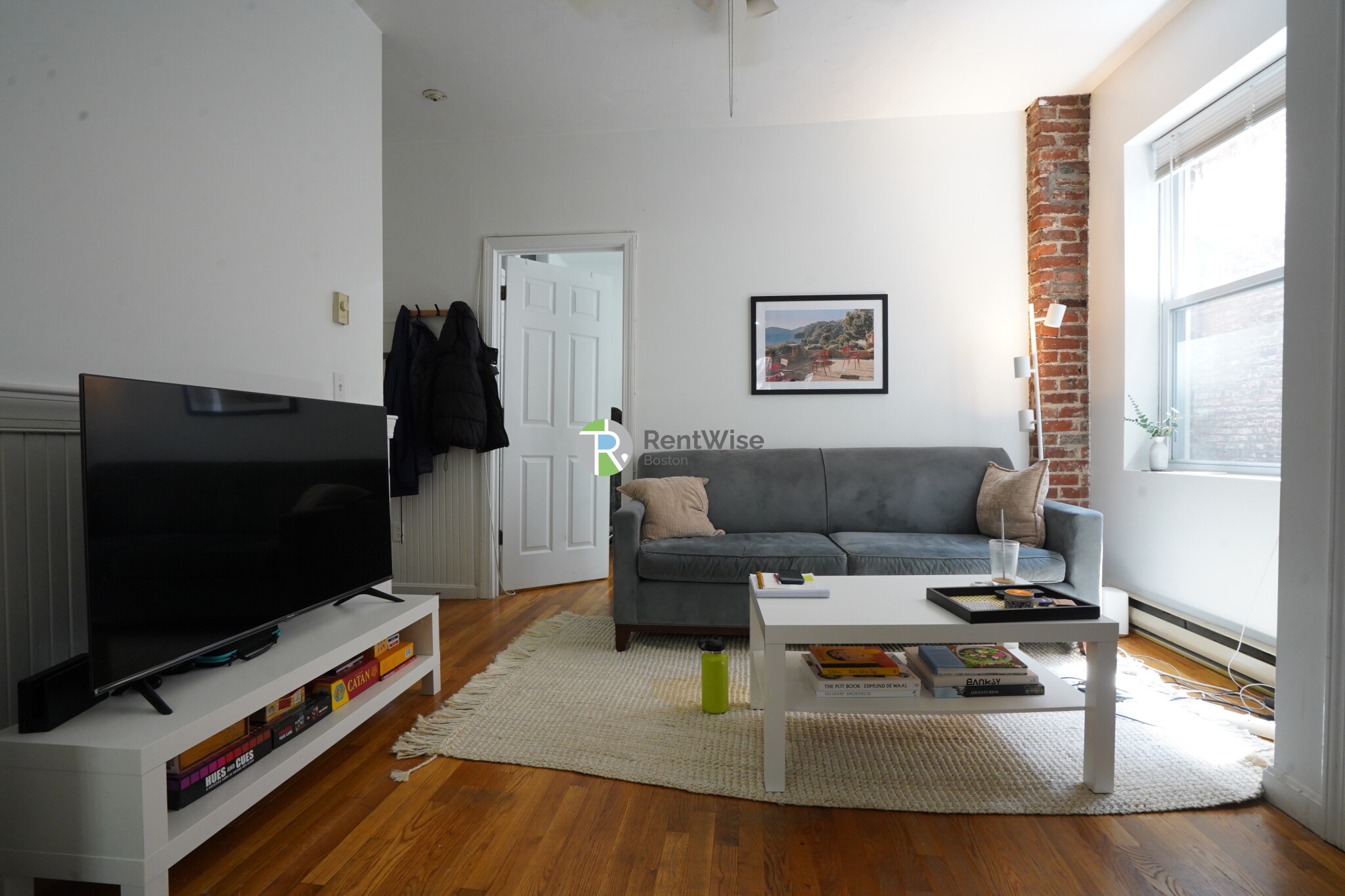 3 bed, 1 bath apartment for rent at 6 Cleveland Pl Unit 8, North End — photo 2 of 20