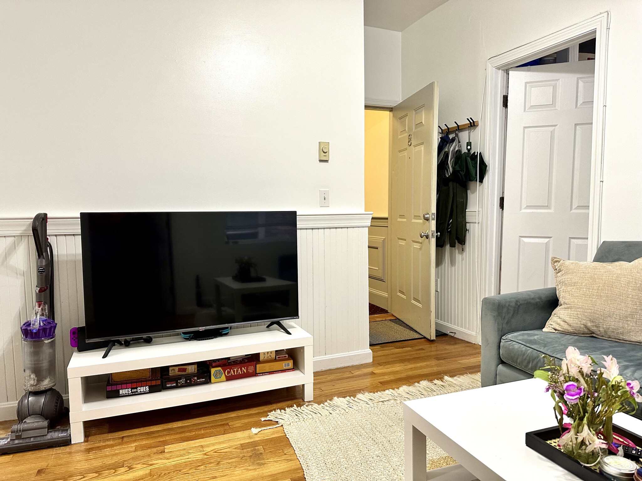 3 bed, 1 bath apartment for rent at 6 Cleveland Pl Unit 8F, North End — photo 8 of 14