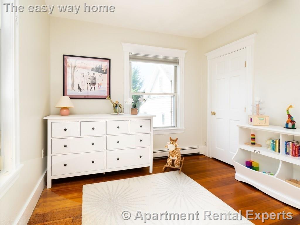 2 bed, 1 bath apartment for rent at 6 Clifton St Unit 2, Davis Square — photo 10 of 20