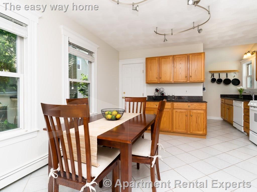 2 bed, 1 bath apartment for rent at 6 Clifton St Unit 2, Davis Square — photo 3 of 20