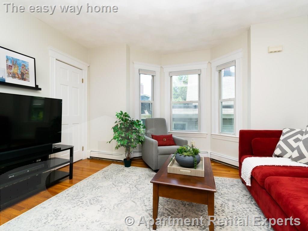 2 bed, 1 bath apartment for rent at 6 Clifton St Unit 2, Davis Square — photo 7 of 20