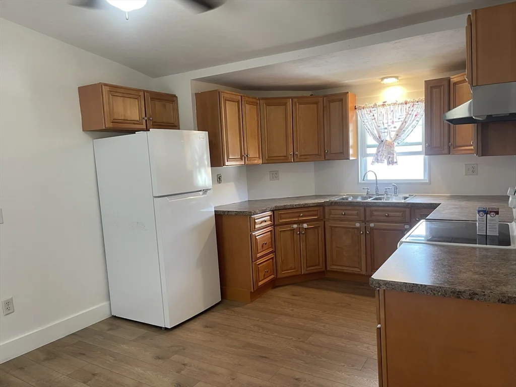 3 bed, 1 bath apartment for rent at 6 Clinton St Unit 2, Taunton — photo 18 of 19