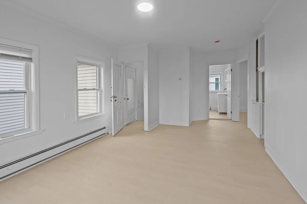 3 bed, 2 bath apartment for rent at 6 Coffin Avenue Ct, New Bedford — photo 12 of 35