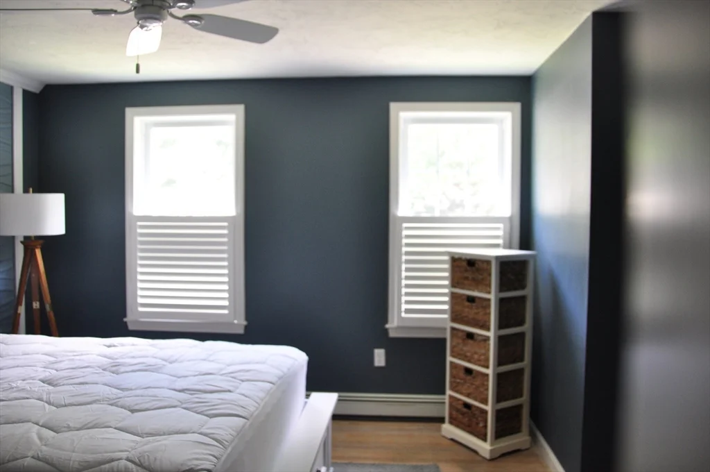 4 bed, 2 bath apartment for rent at 6 Country Club, Falmouth — photo 11 of 18