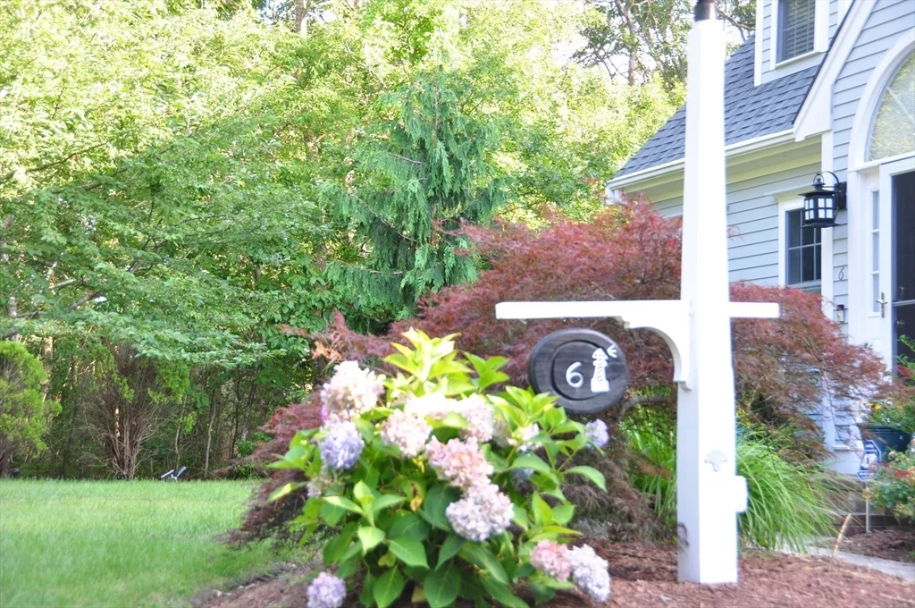 4 bed, 2 bath apartment for rent at 6 Country Club, Falmouth — photo 5 of 18
