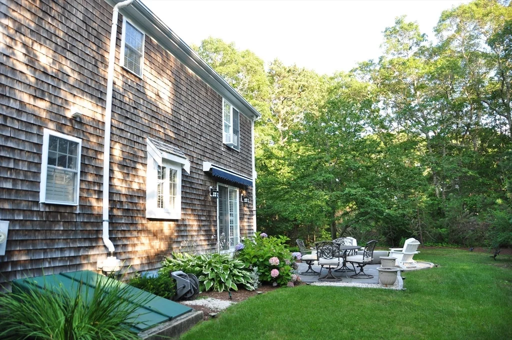 4 bed, 2 bath apartment for rent at 6 Country Club, Falmouth — photo 6 of 18