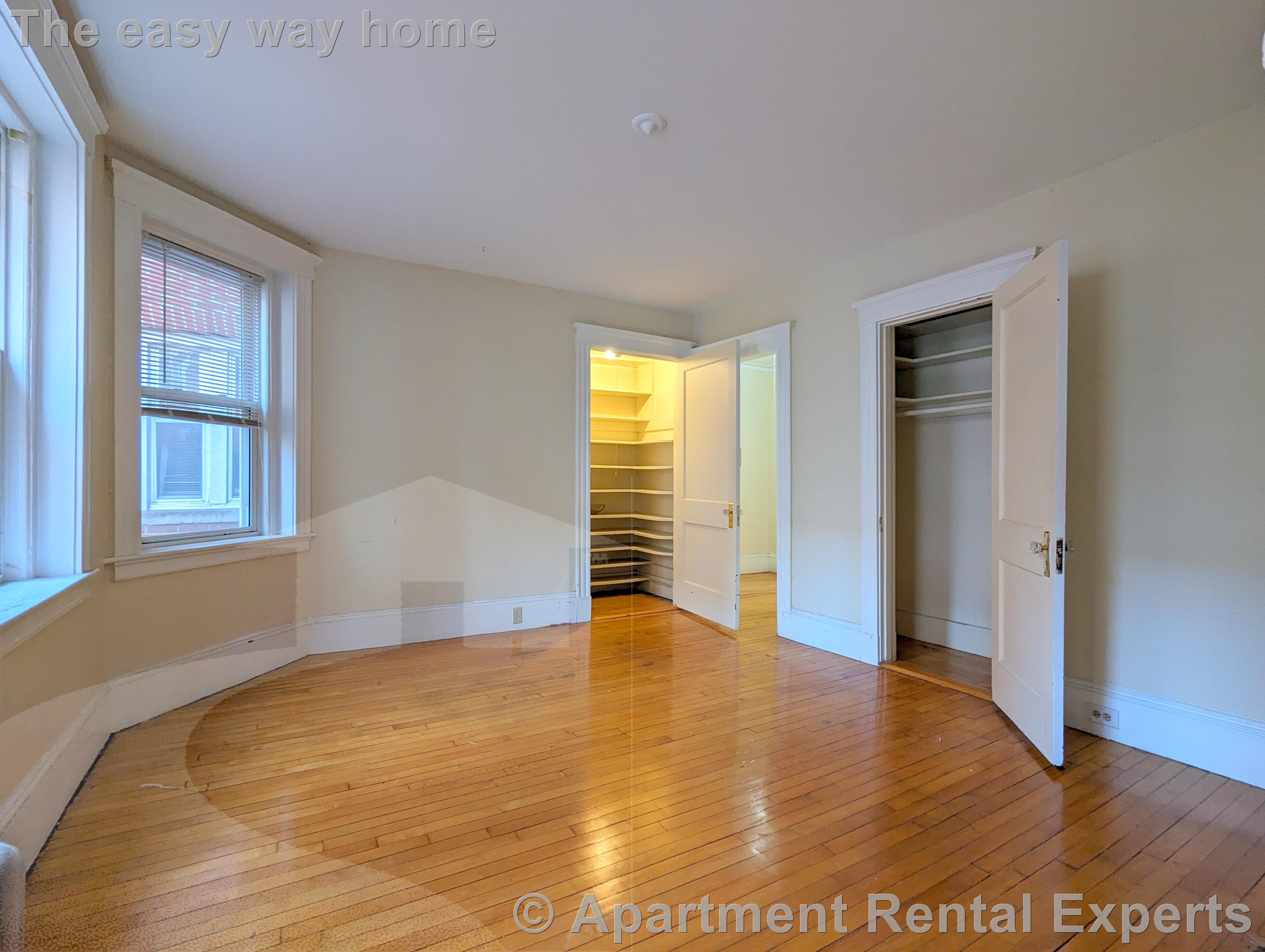 1 bed, 1 bath apartment for rent at 6 Craigie Cir Unit 24, Harvard Square — photo 3 of 13