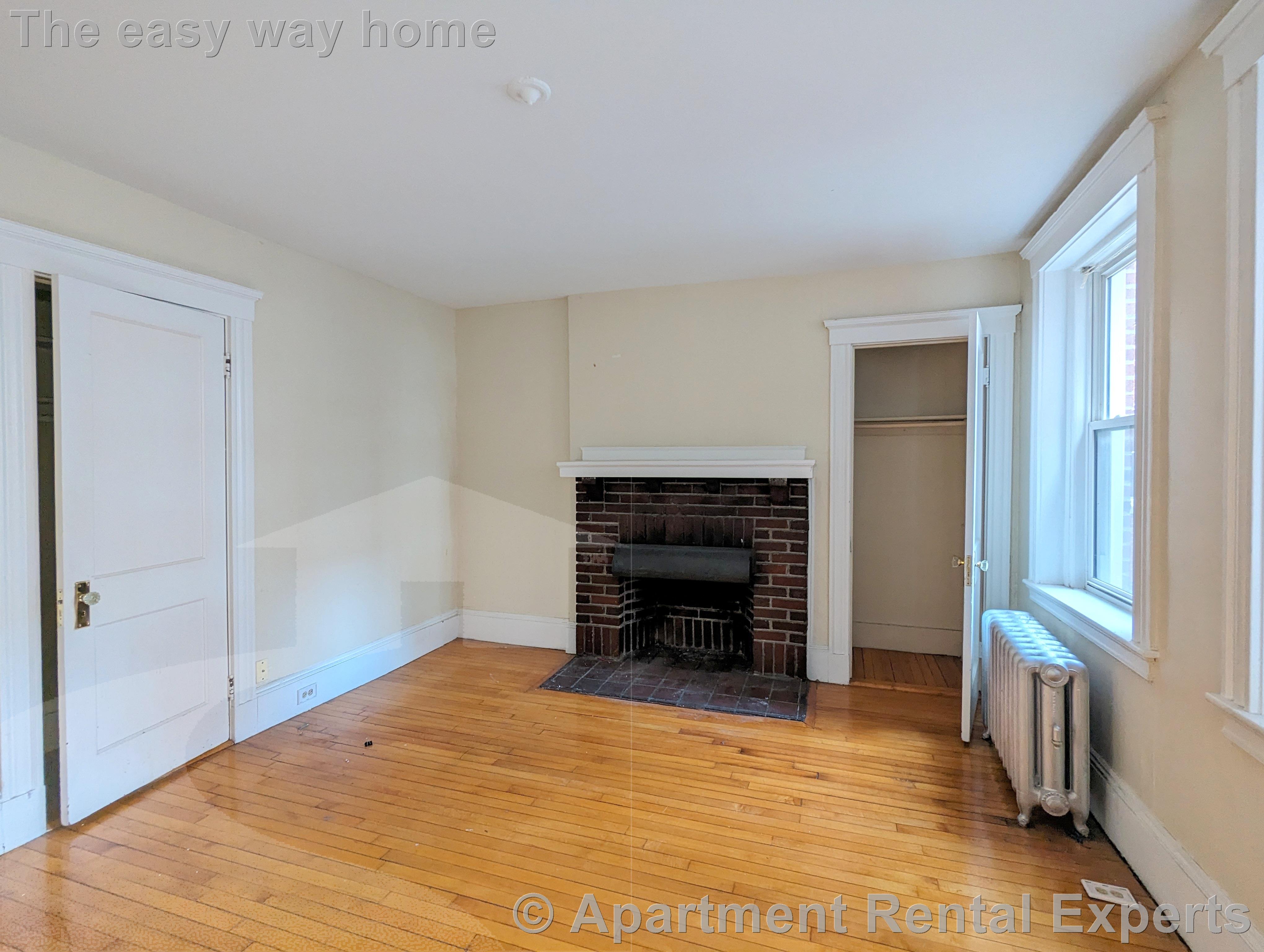 1 bed, 1 bath apartment for rent at 6 Craigie Cir Unit 24, Harvard Square — photo 2 of 13