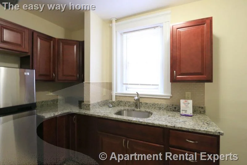 1 bed, 1 bath apartment for rent at 6 Craigie Cir Unit 34, Harvard Square — photo 10 of 12