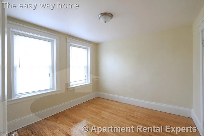 1 bed, 1 bath apartment for rent at 6 Craigie Cir Unit 34, Harvard Square — photo 5 of 12