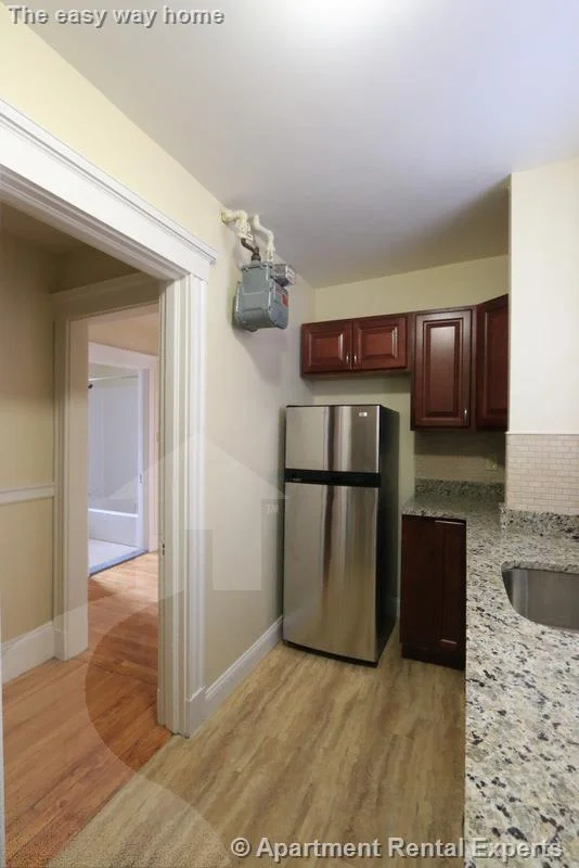 1 bed, 1 bath apartment for rent at 6 Craigie Cir Unit 34, Harvard Square — photo 11 of 12