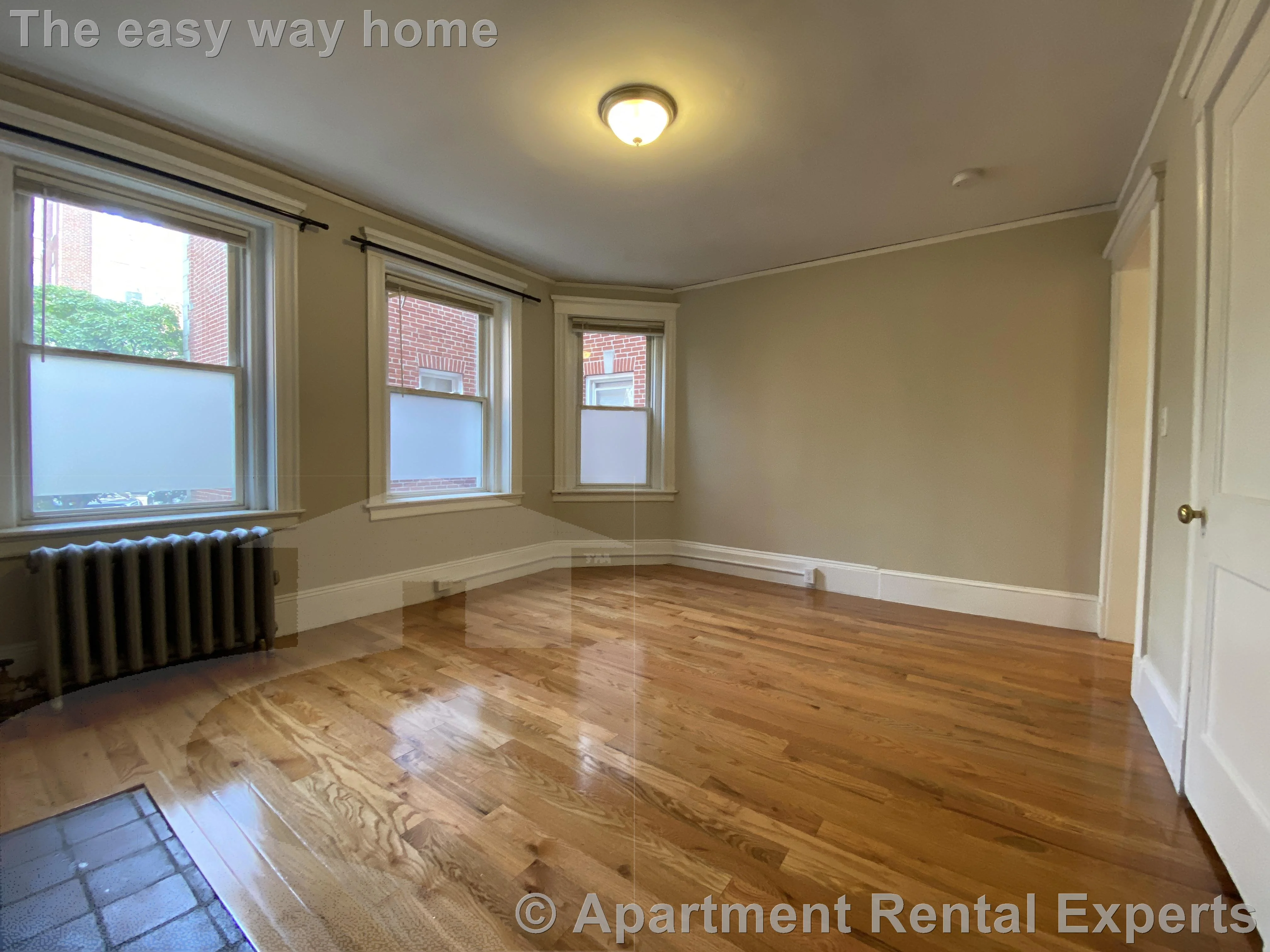 1 bed, 1 bath apartment for rent at 6 Craigie Cir Unit 4, Harvard Square — photo 2 of 10