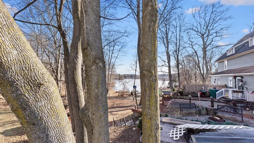 4 bed, 1 bath apartment for rent at 6 Crescent St Unit 6, Whitinsville — photo 23 of 24