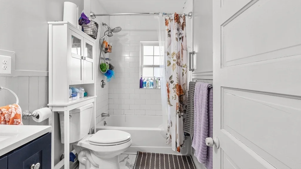4 bed, 1 bath apartment for rent at 6 Crescent St Unit 6, Whitinsville — photo 14 of 24
