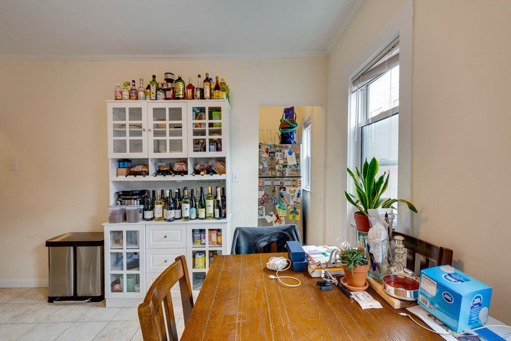 2 bed, 1 bath apartment for rent at 6 Cutter Park Unit 1, Davis Square — photo 5 of 11