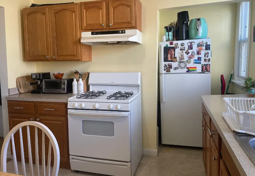2 bed, 1 bath apartment for rent at 6 Cypress St Unit 4, Spring Hill — photo 2 of 13