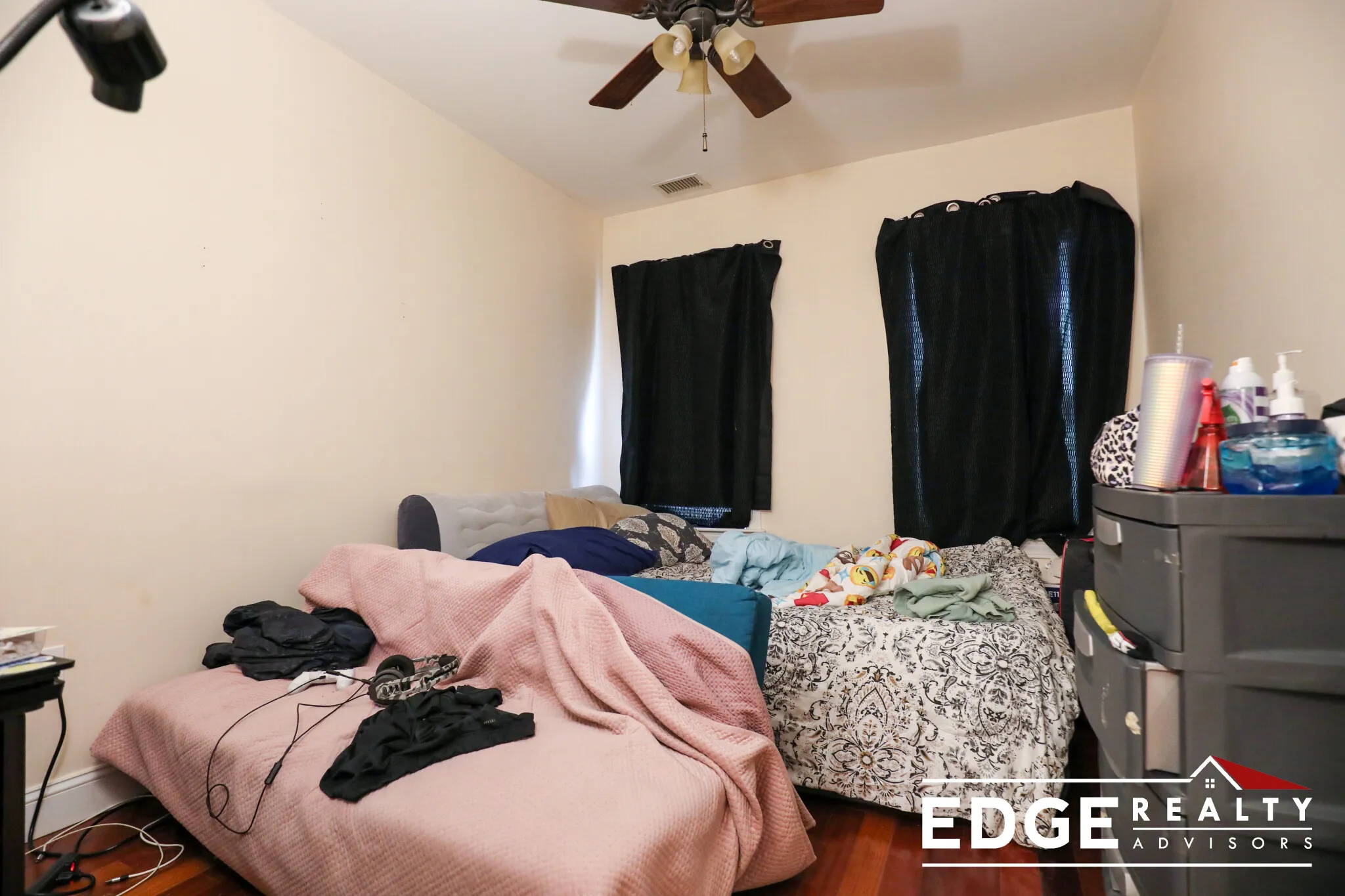 3 bed, 2 bath apartment for rent at 6 Delaware Pl Unit 1, Brighton — photo 8 of 9