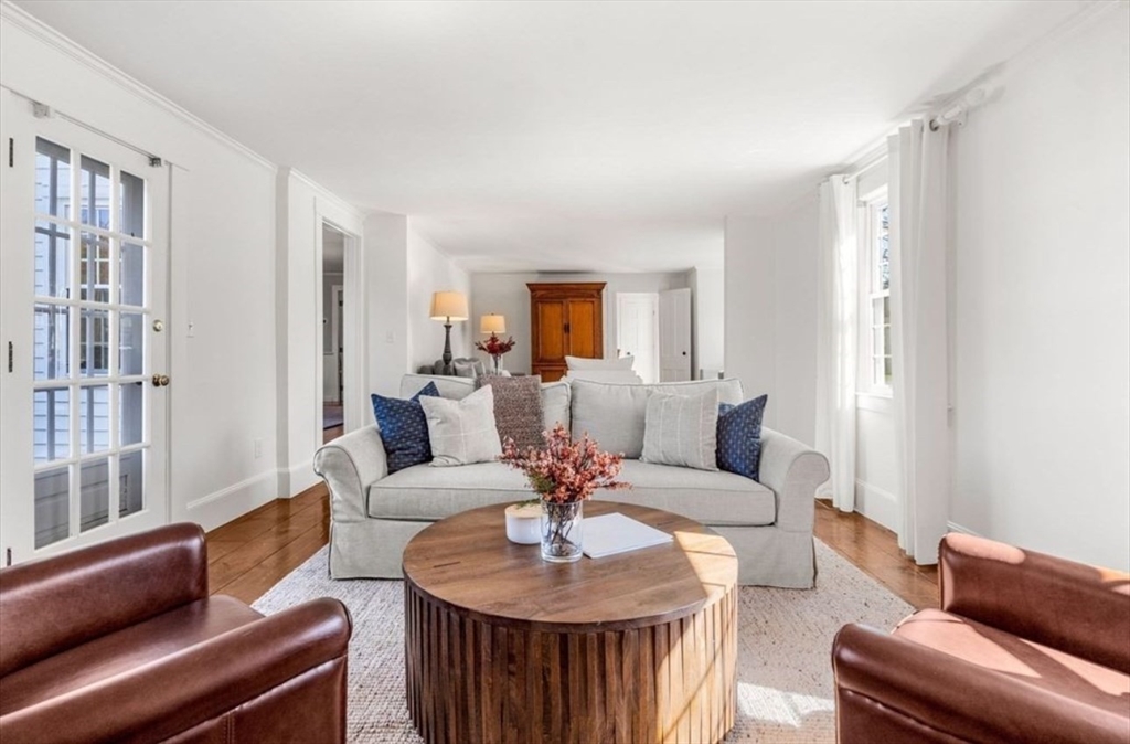 4 bed, 2 bath apartment for rent at 6 Depot St Unit SF, Westford — photo 9 of 20