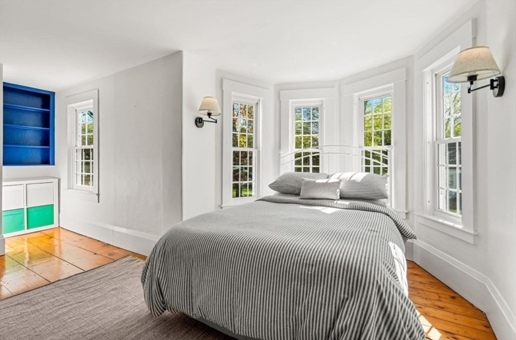 4 bed, 2 bath apartment for rent at 6 Depot St Unit SF, Westford — photo 16 of 20