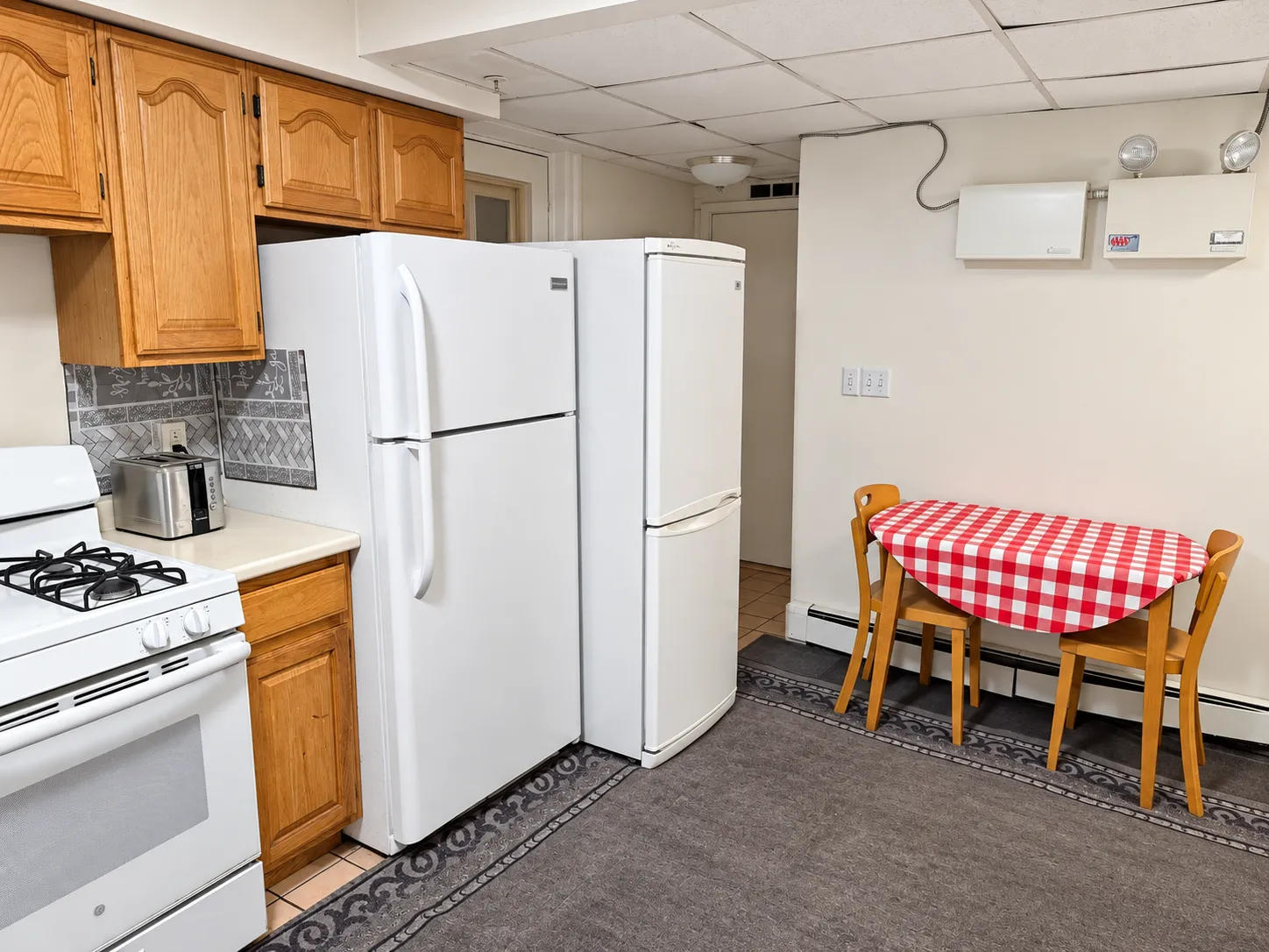 Studio bed, 1 bath apartment for rent at 6 Derne St Unit 14, Beacon Hill — photo 5 of 9