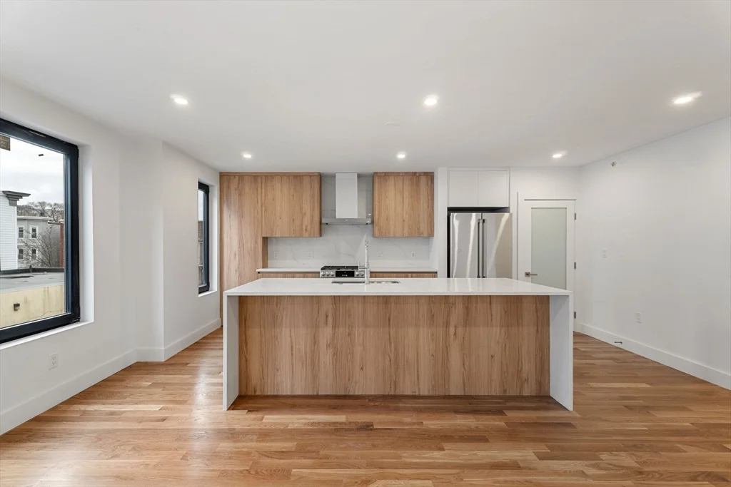 2 bed, 2 bath apartment for rent at 6 Devine Way Unit 2, South Boston — photo 3 of 29