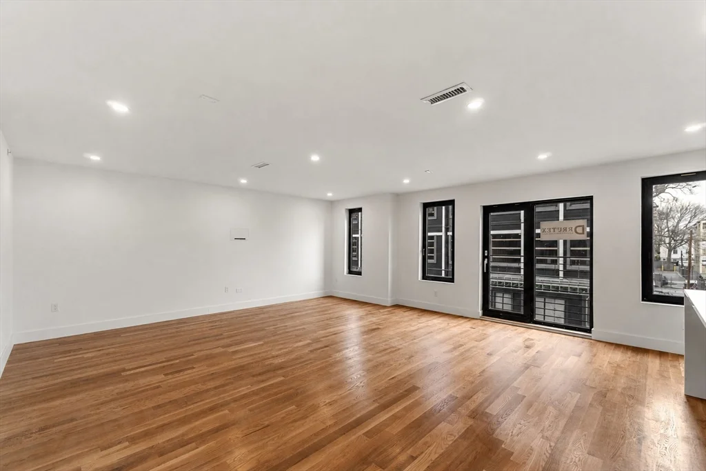 2 bed, 2 bath apartment for rent at 6 Devine Way Unit 2, South Boston — photo 7 of 29