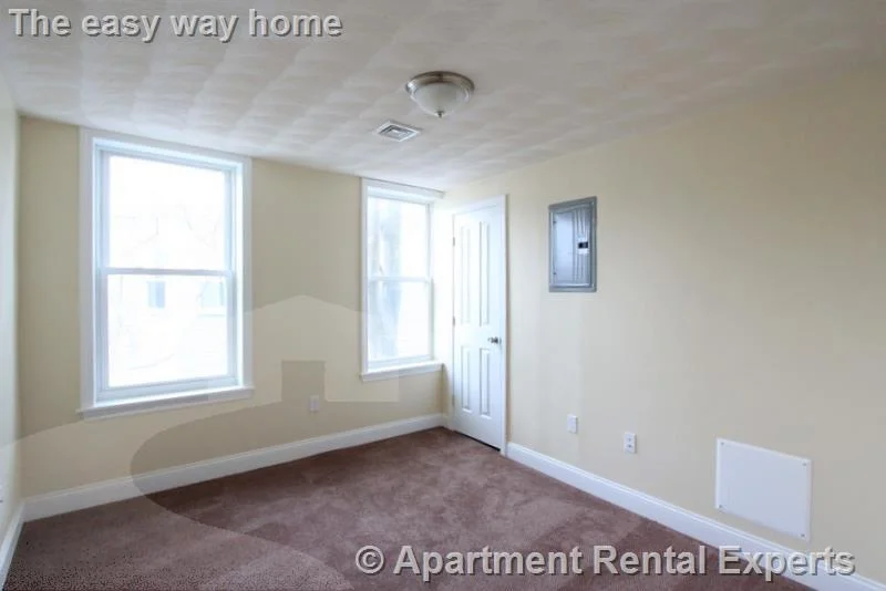 2 bed, 2 bath apartment for rent at 6 Douglass St Unit 3, Central Square — photo 13 of 20
