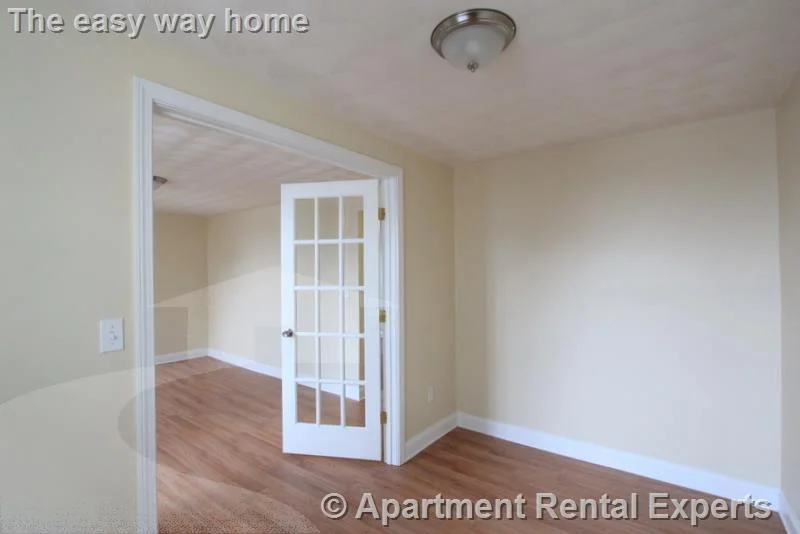 2 bed, 2 bath apartment for rent at 6 Douglass St Unit 3, Central Square — photo 19 of 20