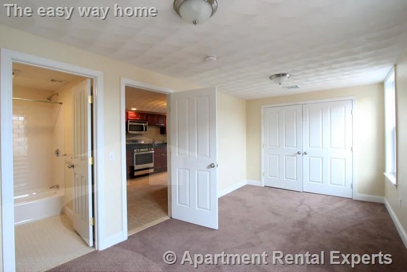 2 bed, 2 bath apartment for rent at 6 Douglass St Unit 3, Central Square — photo 7 of 20