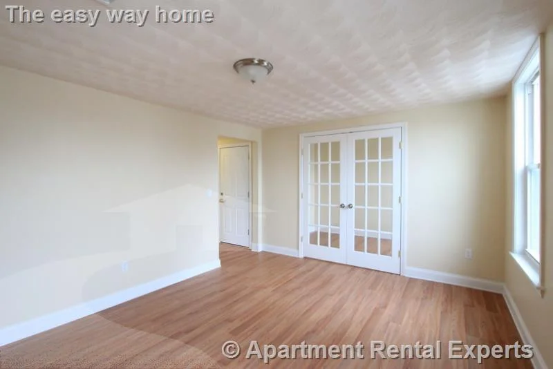 2 bed, 2 bath apartment for rent at 6 Douglass St Unit 3, Central Square — photo 17 of 20