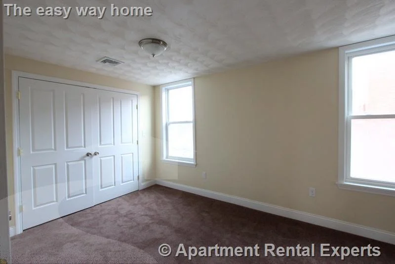 2 bed, 2 bath apartment for rent at 6 Douglass St Unit 3, Central Square — photo 9 of 20