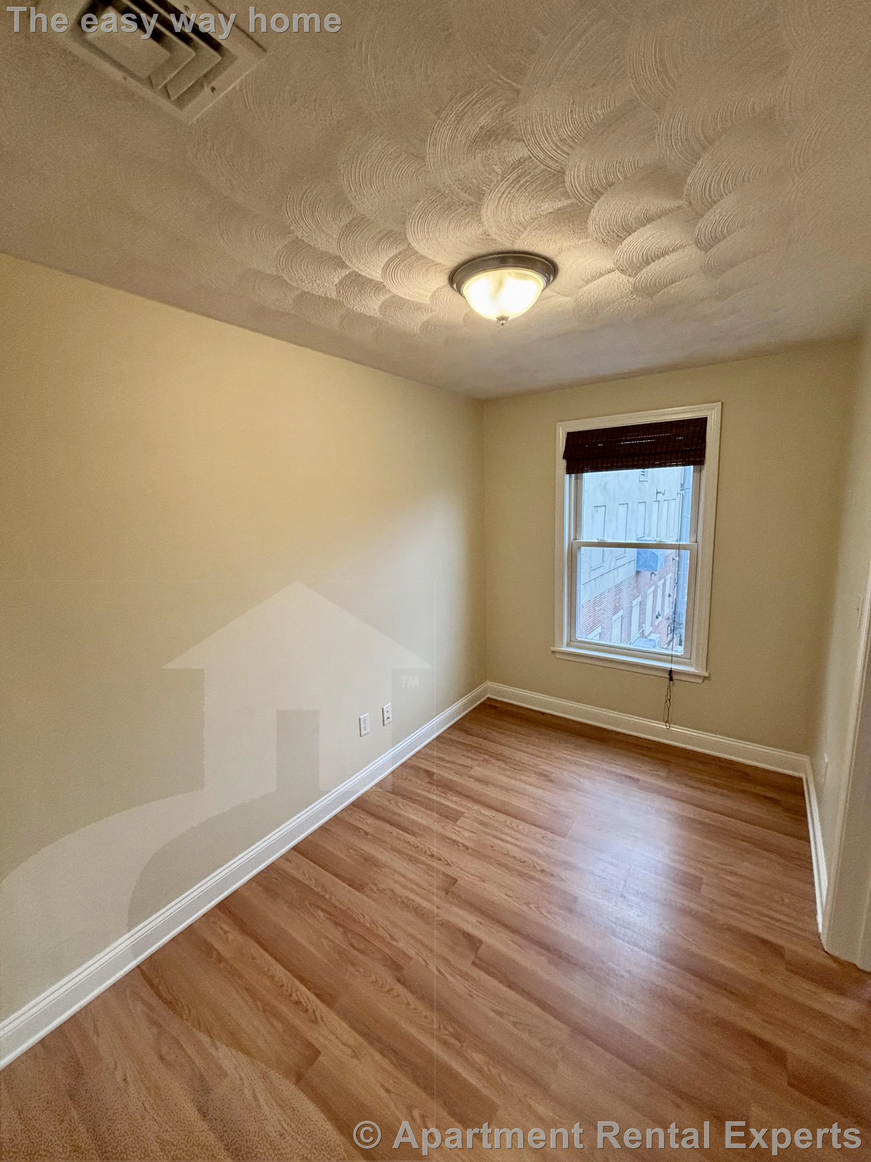 2 bed, 2 bath apartment for rent at 6 Douglass St Unit 4, Central Square — photo 4 of 14