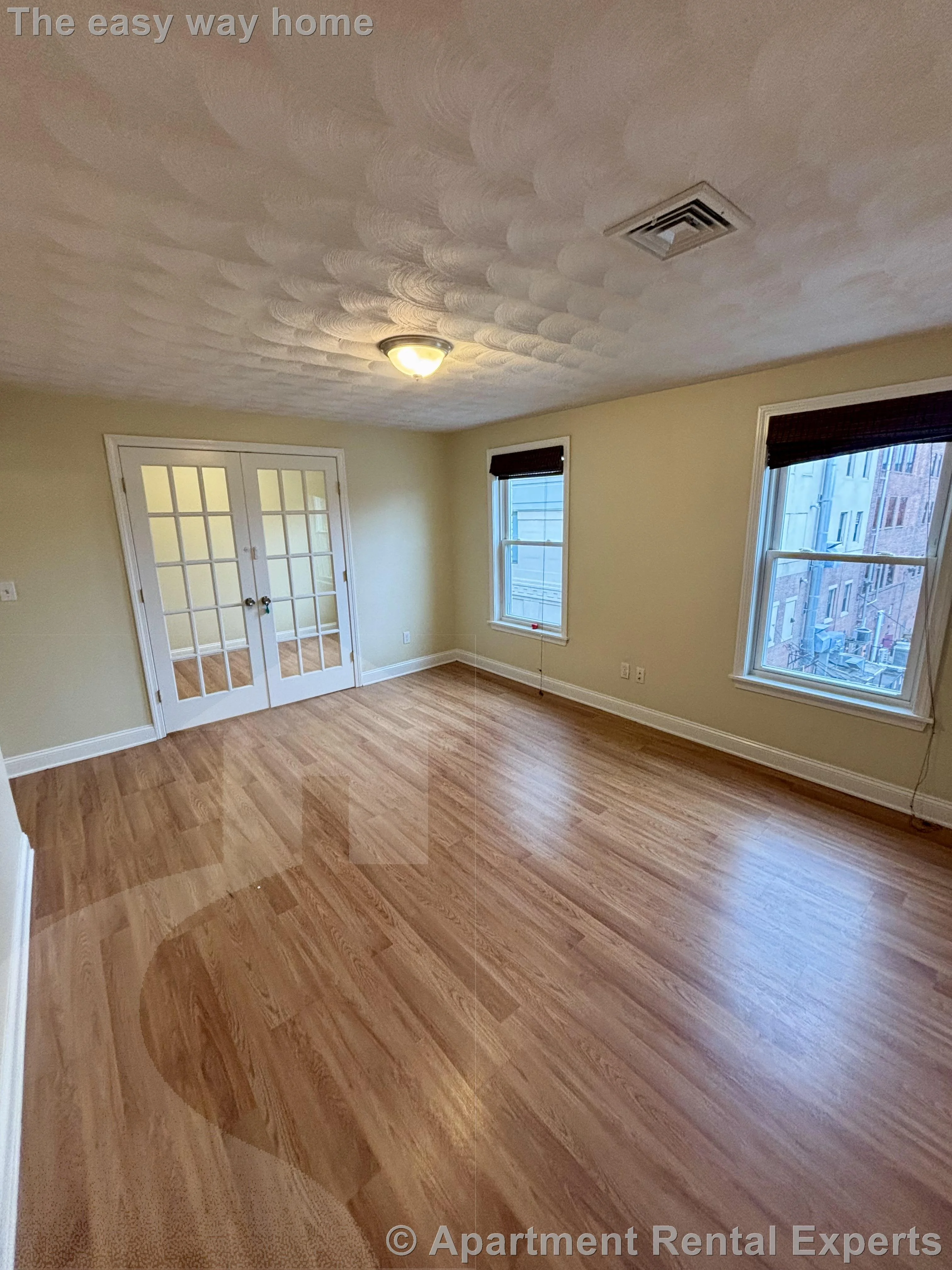 2 bed, 2 bath apartment for rent at 6 Douglass St Unit 4, Central Square — photo 2 of 14