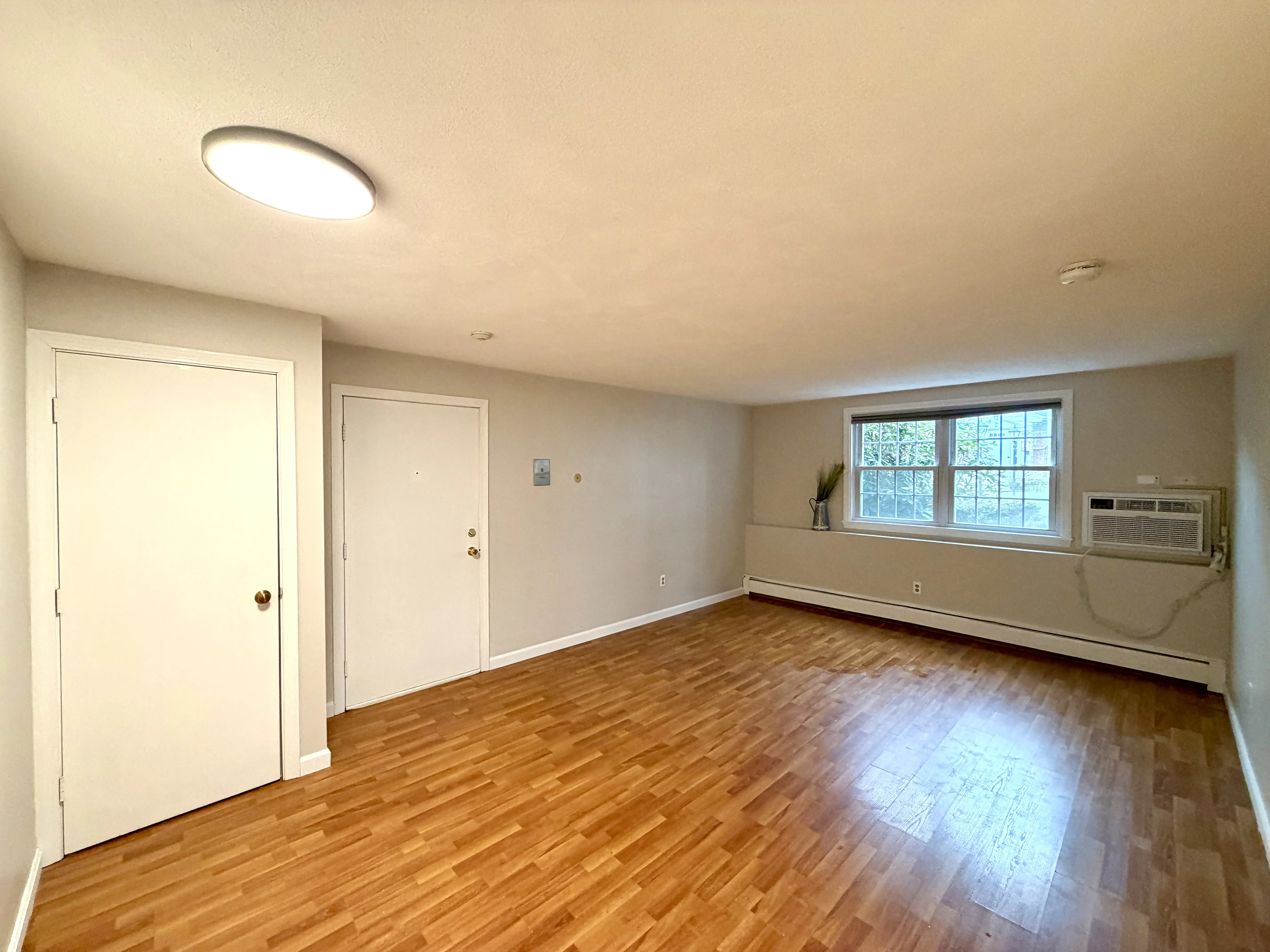 1 bed, 1 bath apartment for rent at 6 Drummer Rd Unit F1, Acton — photo 2 of 15