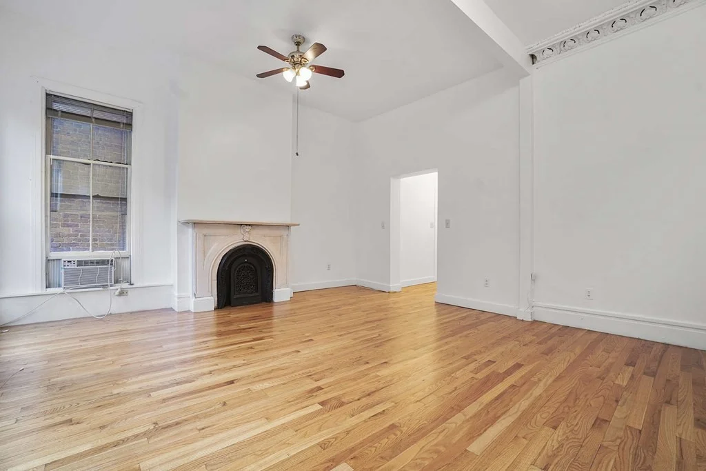 1 bed, 1 bath apartment for rent at 6 Dwight St Unit 2, South End — photo 3 of 16