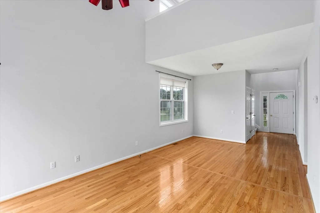 2 bed, 2 bath apartment for rent at 6 Eagle Dr Unit 6, Shrewsbury — photo 3 of 28