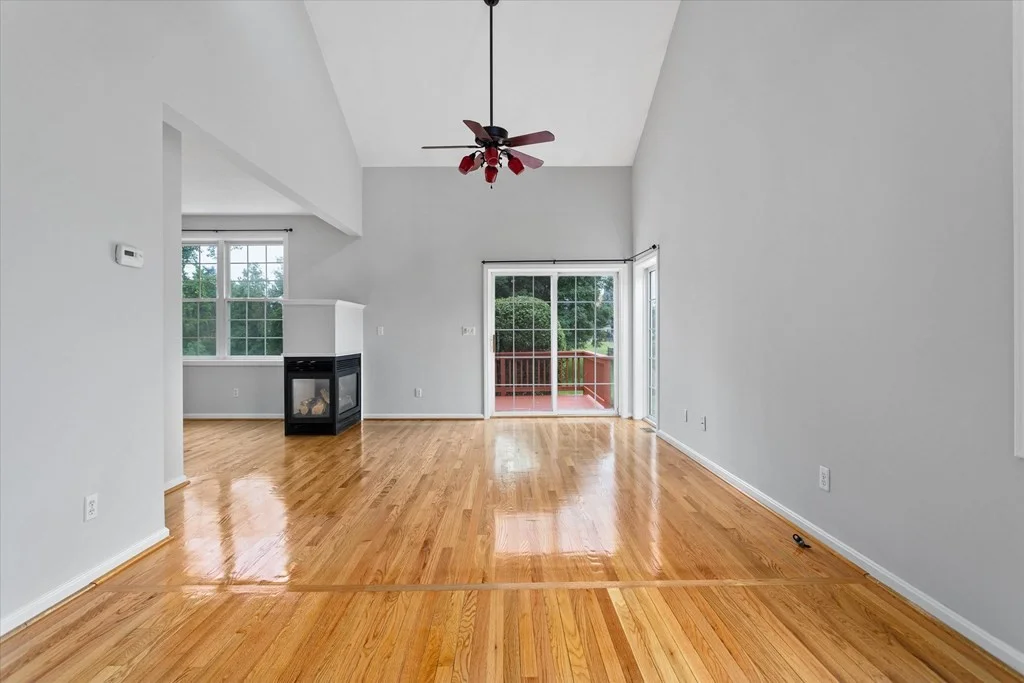 2 bed, 2 bath apartment for rent at 6 Eagle Dr Unit 6, Shrewsbury — photo 5 of 28