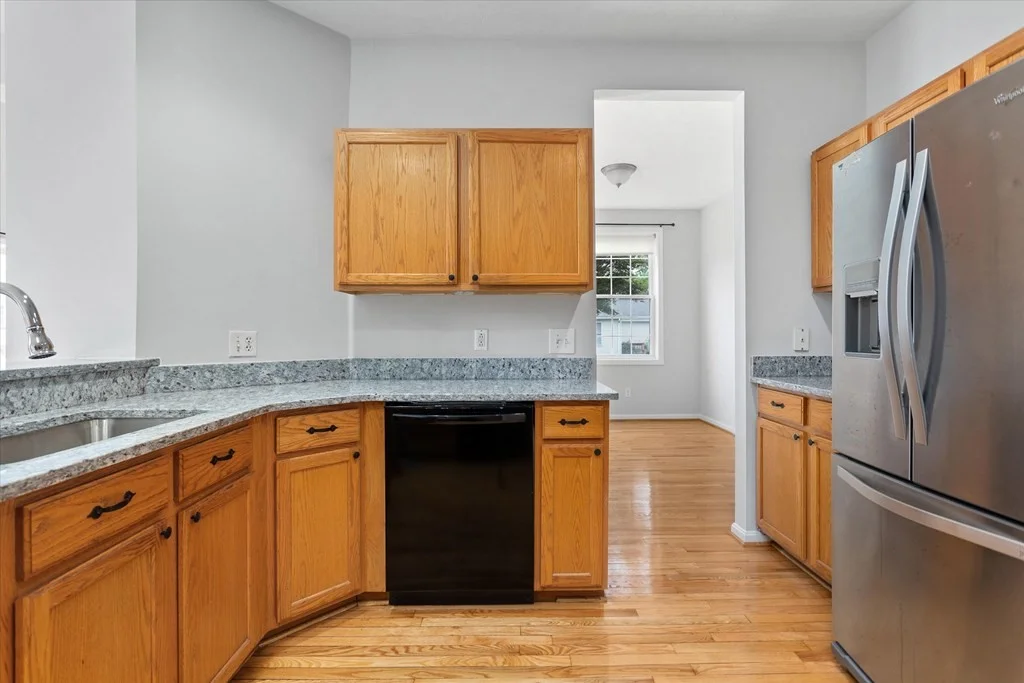 2 bed, 2 bath apartment for rent at 6 Eagle Dr Unit 6, Shrewsbury — photo 13 of 28